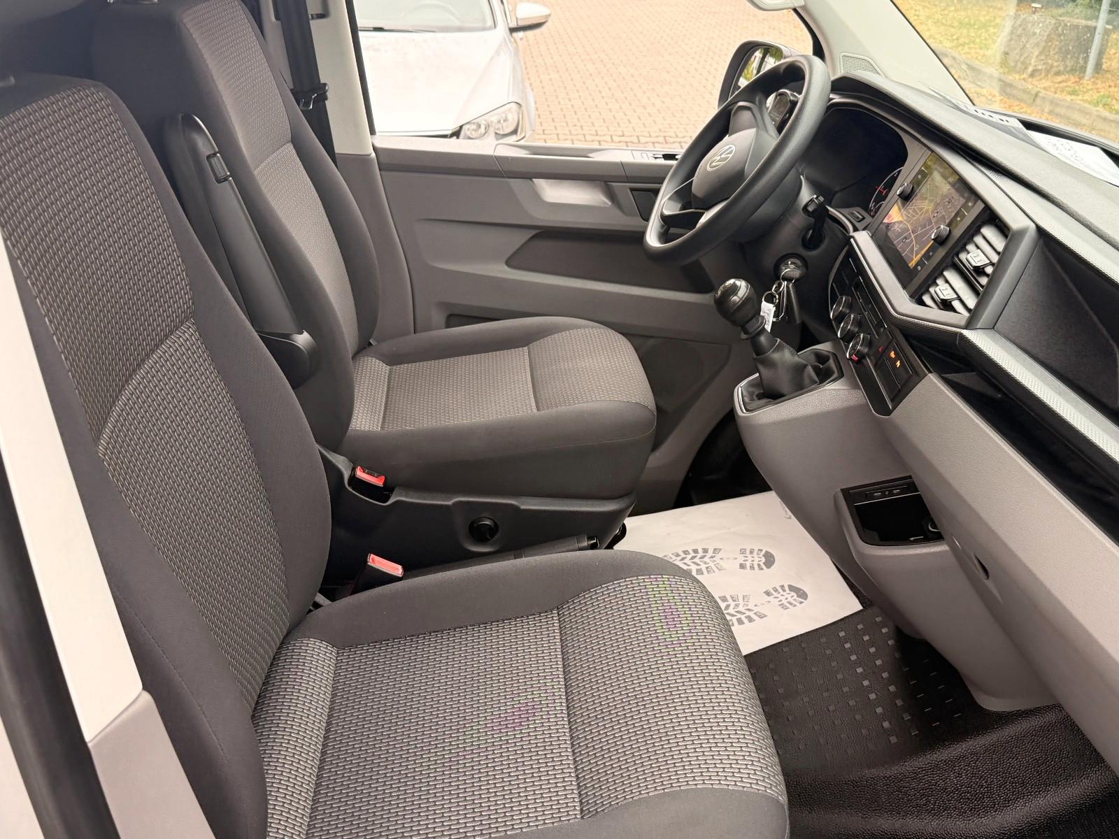 Volkswagen T6.1 2.0 TDI Transporter Kasten FWD*GR.NAVI*PDC*