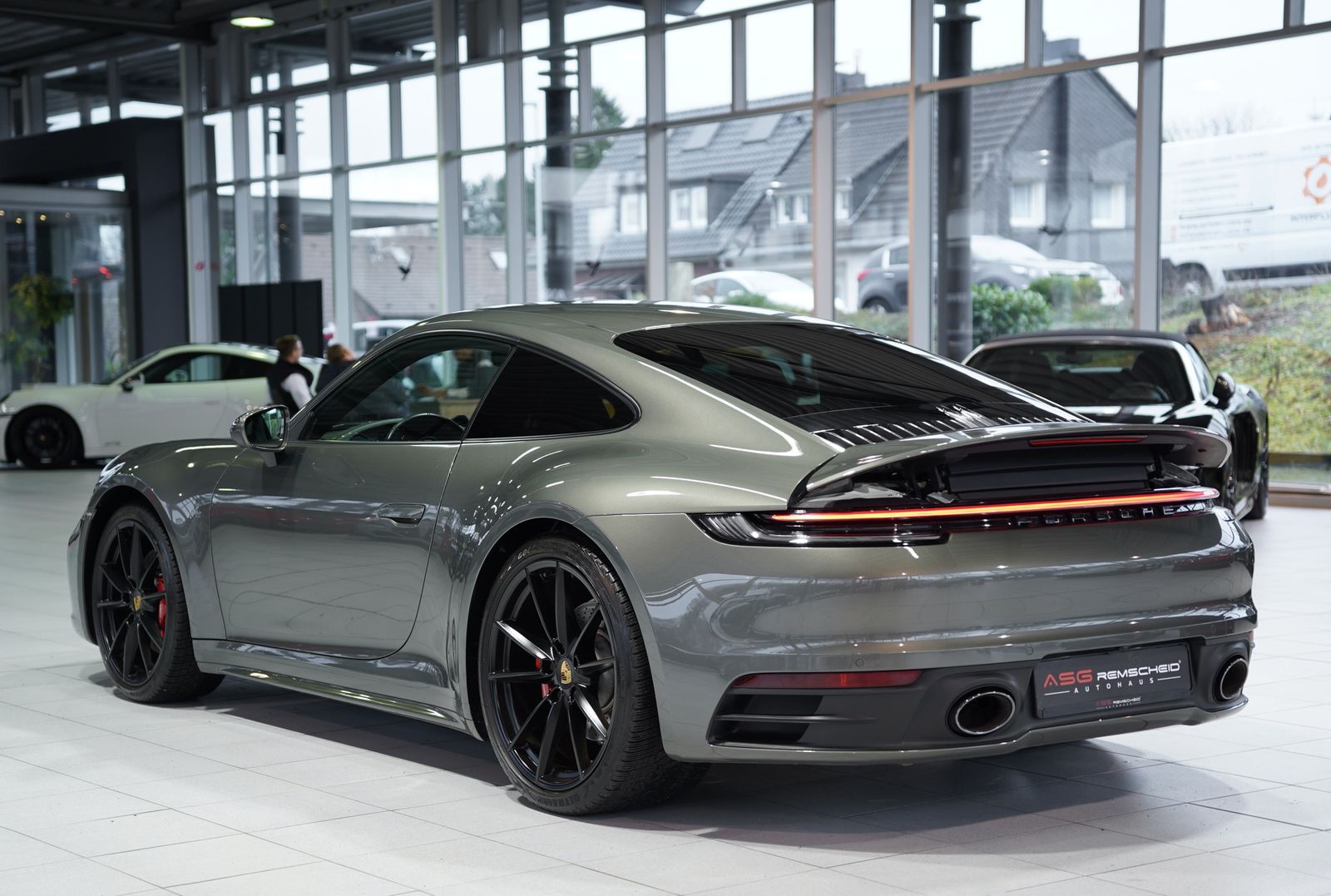 Porsche 992