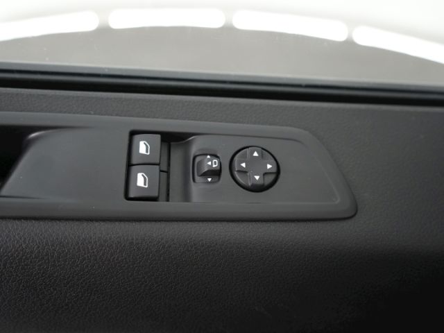Vivaro C CARGO L CDTI+NAVI+SCHIEBETÜR+PARKPILOT+