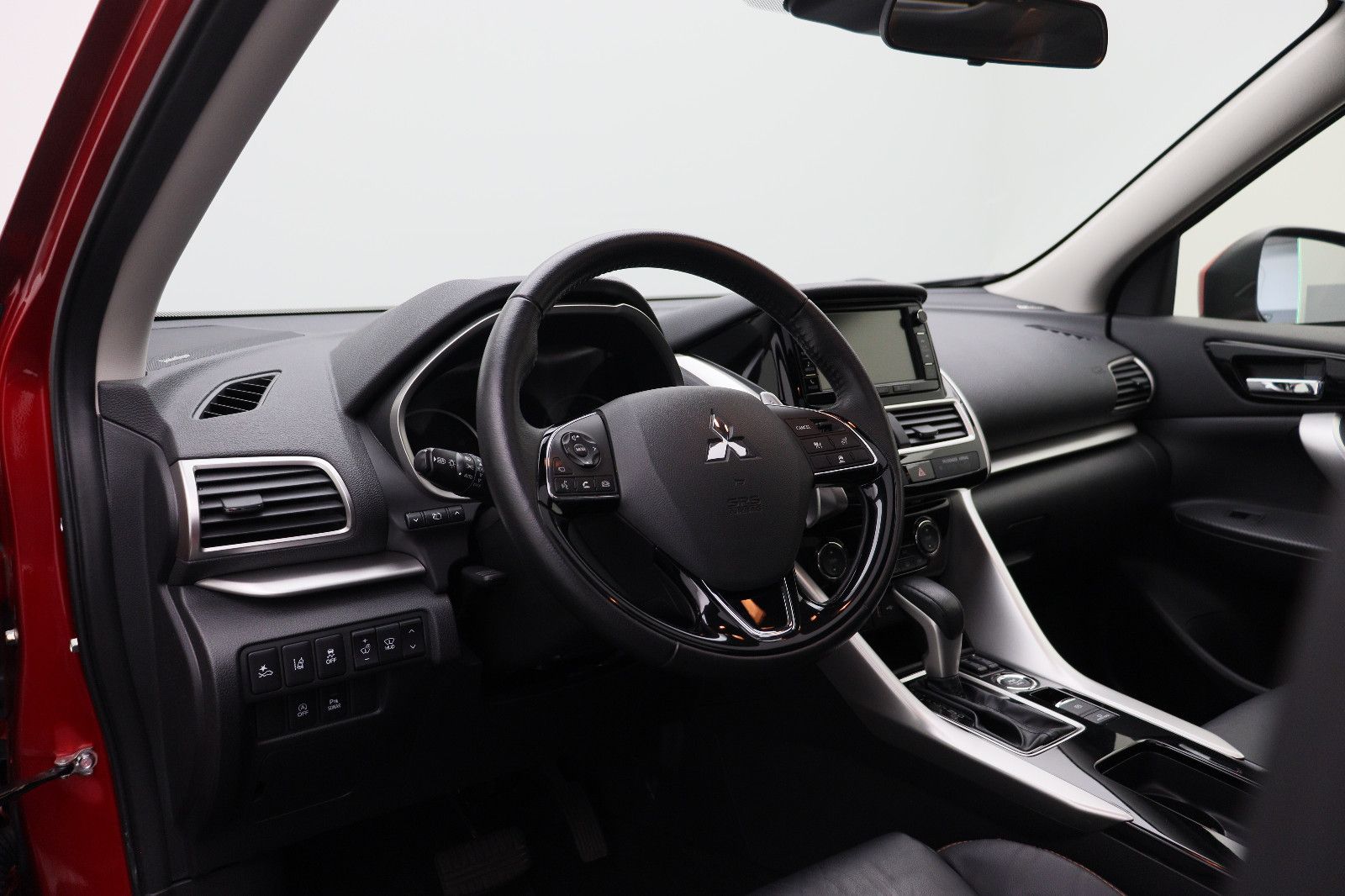 Fahrzeugabbildung Mitsubishi Eclipse Cross 1.5 Top 4WD ACC LED PANO HUD