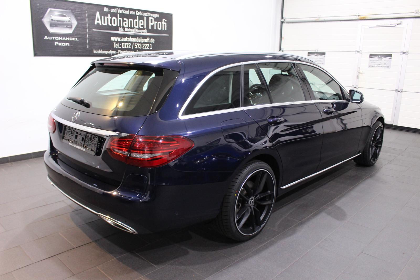 Mercedes-Benz C 300 e T MULTIBEAM LEDER AMBI AHK 19" TOP SH DE