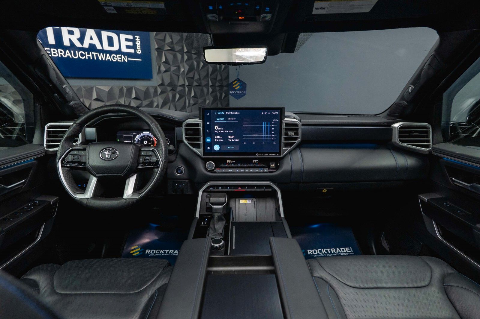 Fahrzeugabbildung Toyota Tundra PLATINUM 3.4L V6 4x4 *100%Options*19%VAT*