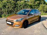Hyundai i20 1.2 Black Line - Hyundai i20 Gebrauchtwagen in Leipzig