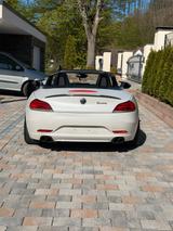 BMW Z4 sDrive20i - - weiße BMW Z-Reihe