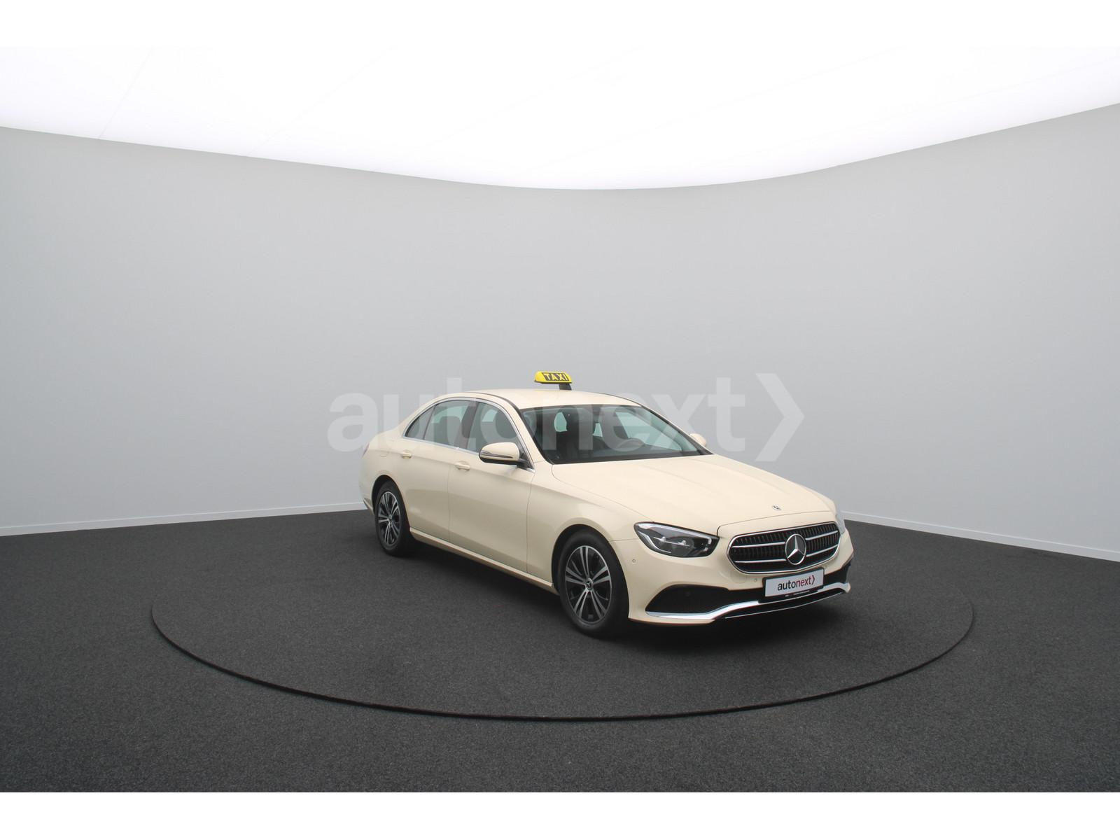 Mercedes-Benz E 220d 2x Avantgarde Taxi *TAXAMETER* KAMERA (89