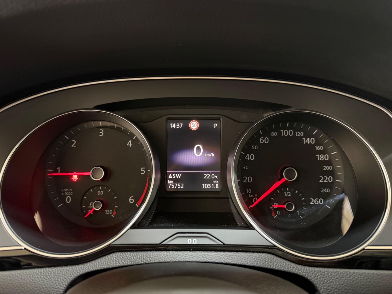 Volkswagen Passat Variant Business 2.0TDI DSG/STANDHEIZ/AHK