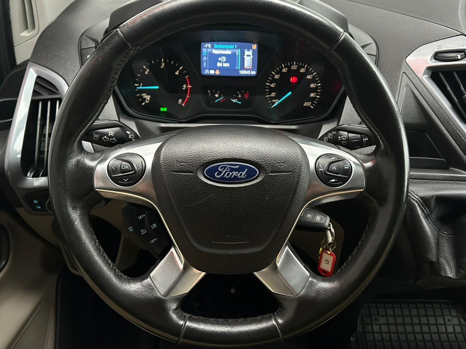 FORD Tourneo Custom 2.0TDCi TITANIUM L2* SHZ#FH#TEMPO - Image 11