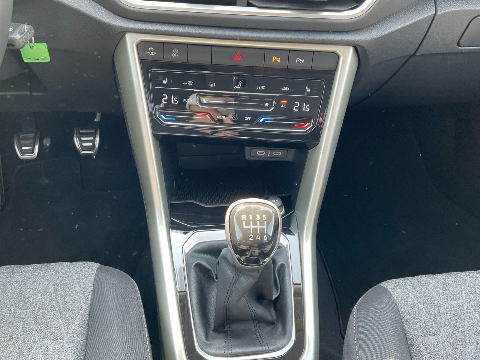 Volkswagen T-Roc - Bild 11