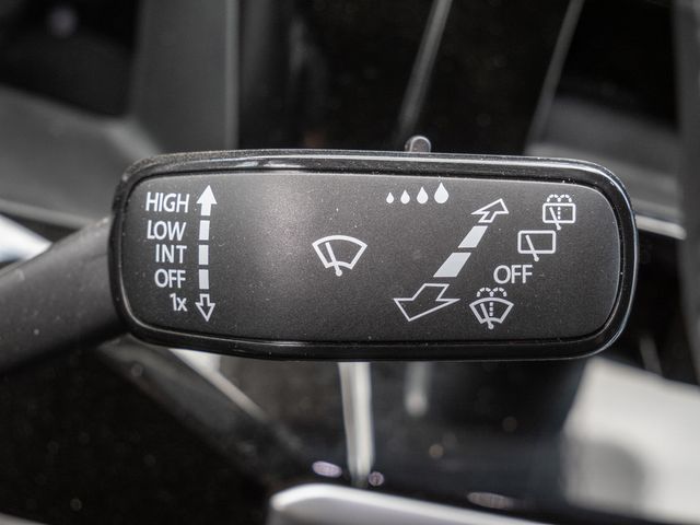 T7 Multivan 2.0 TDI Life KAMERA NAVI AHK 7-SITZE