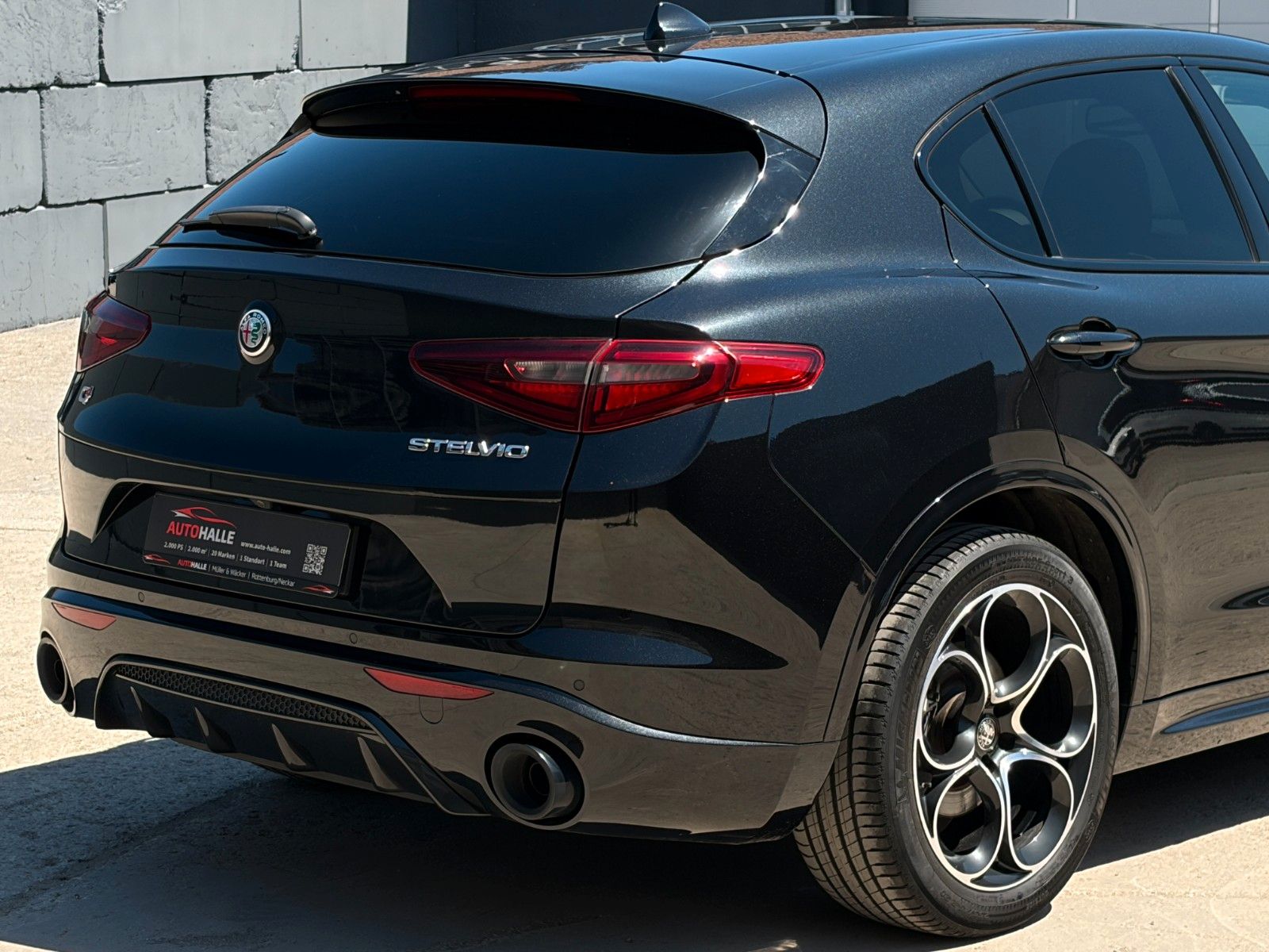 Fahrzeugabbildung Alfa Romeo Stelvio Veloce 2.0 Turbo Q4 Memory Leder CAM ACC