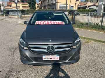 Mercedes B 180 - 5