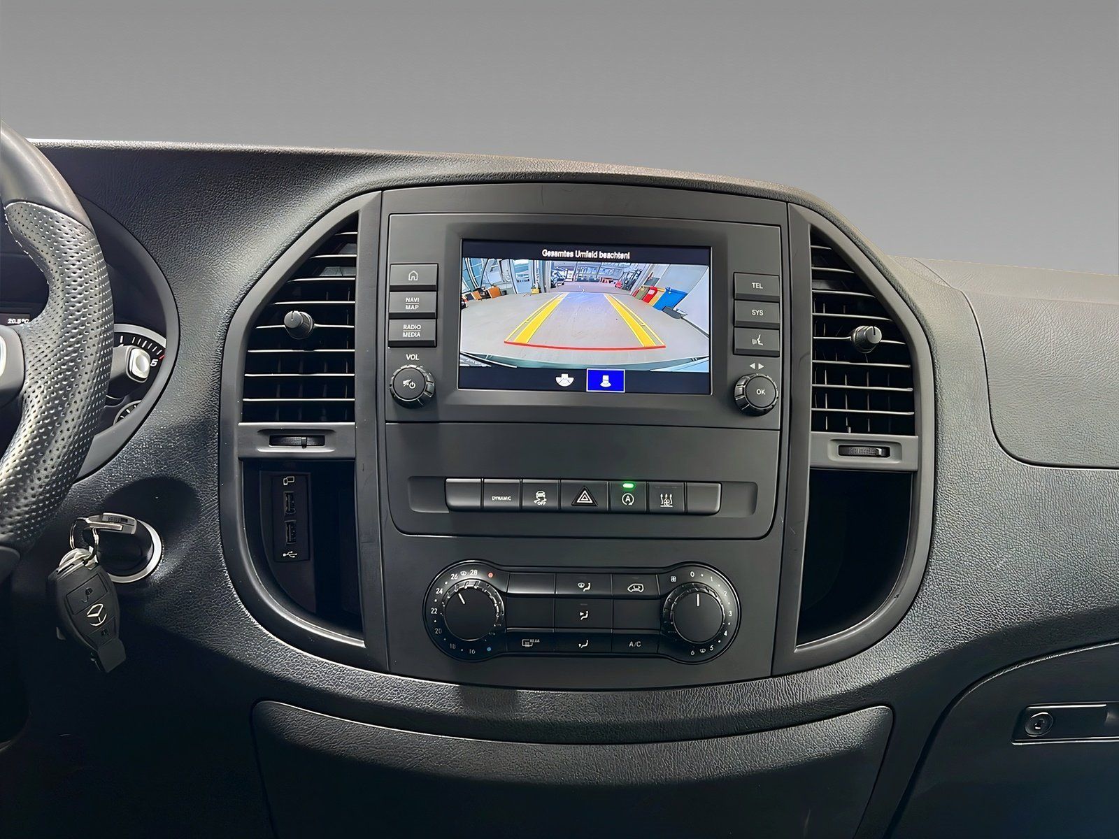 Mercedes-Benz Vito 114 CDI Tourer PRO Extralang Kamer TotW DAB foto 14