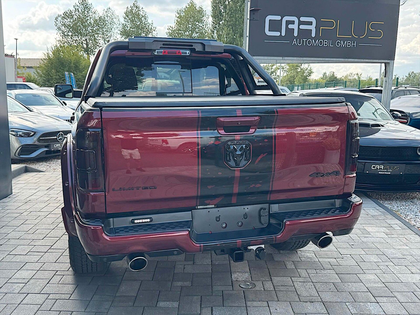Fahrzeugabbildung Dodge RAM 5.7 V8 HEMI 4x4 LIMITED NightEdition Offroad