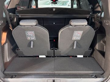 Peugeot 5008 - 9