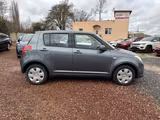 Suzuki Swift Lim. Snow - Suzuki Swift: Snow
