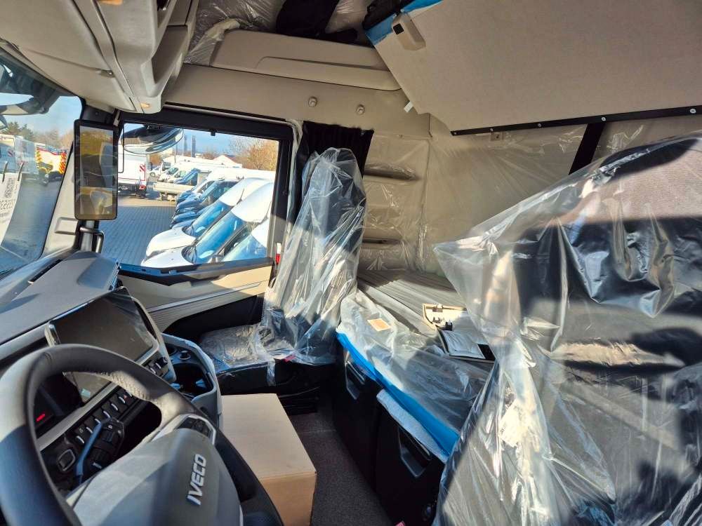 Fahrzeugabbildung Iveco S-Way AS440S46T/FP