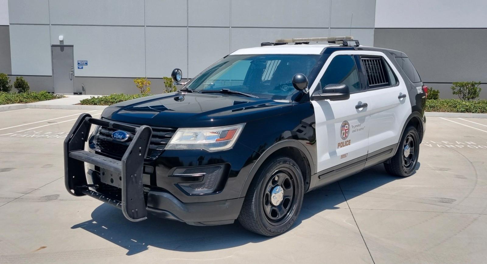 Ford Explorer Police Interceptor *90T mls*