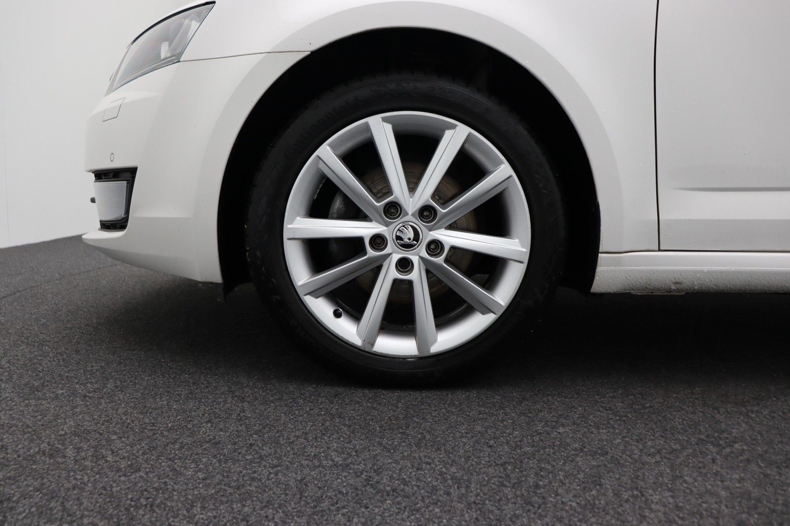 Fahrzeugabbildung SKODA Octavia Combi 1.0 Style