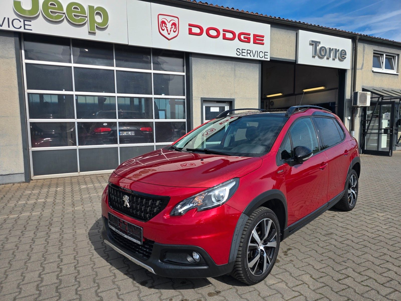 PEUGEOT 2008