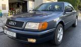 Audi 100 - graue Audi 100