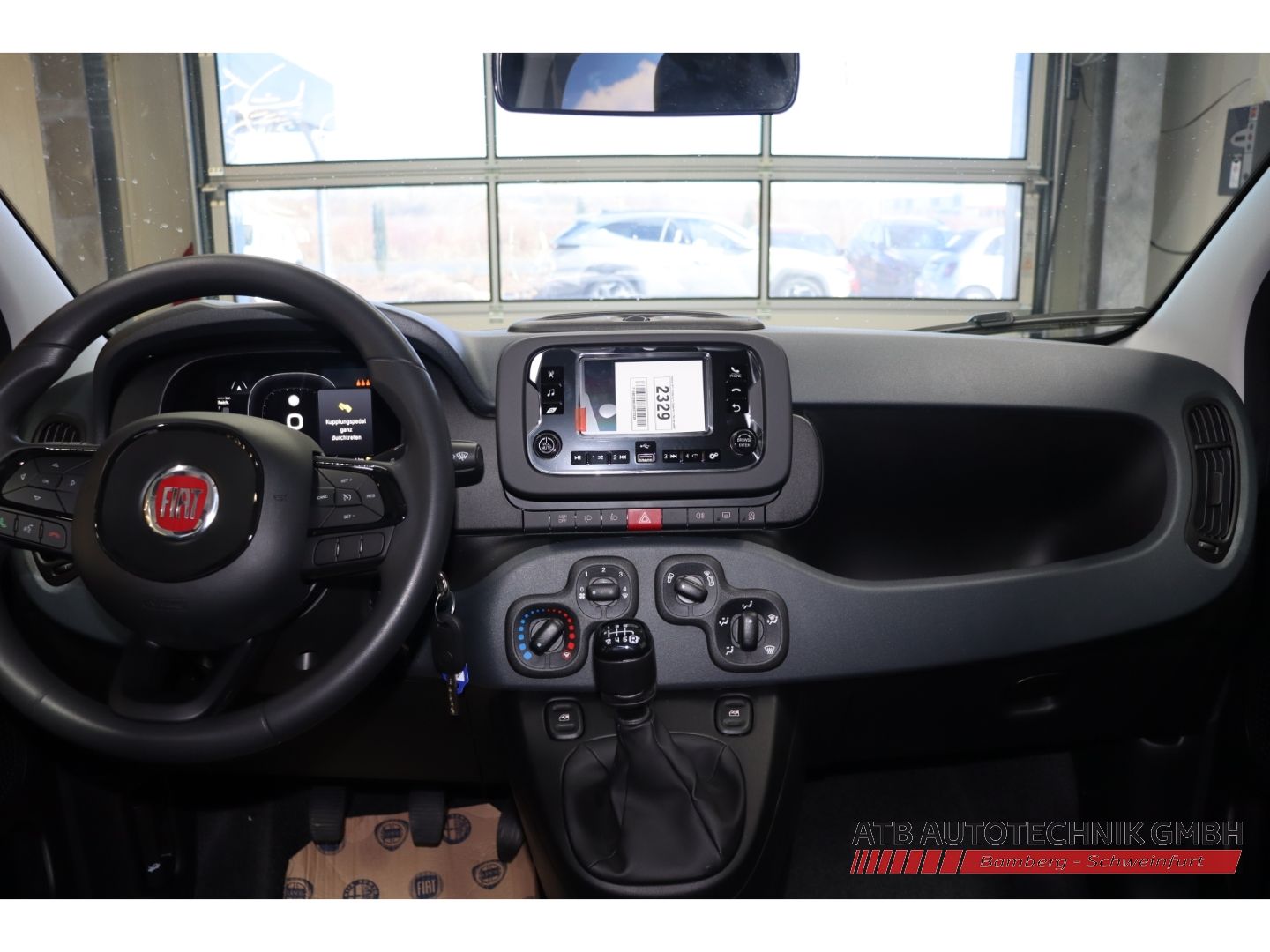 Fahrzeugabbildung Fiat Panda Hybrid 1,0 GSE 51kW (70 PS) City-Paket DAB