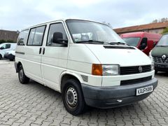 Fahrzeugabbildung T4 Kombi Transporter Bus 2.5 9-Sitzer