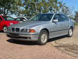 BMW 523i AUTOMATIK*KLIMA*TÜV NEU - BMW 523 aus 1996
