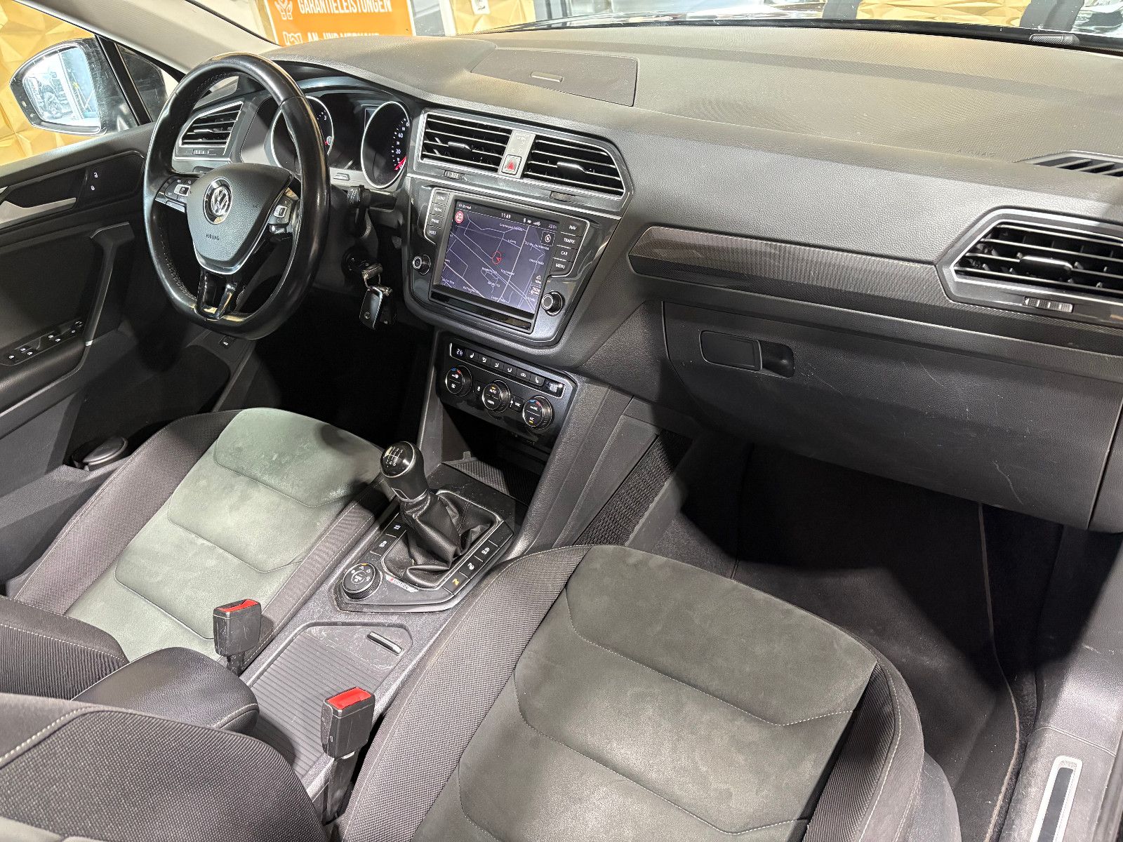 Fahrzeugabbildung Volkswagen Tiguan Highline BMT/4Motion/PANO/ACC/KAMERA/NAVI