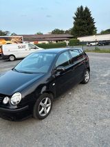 Volkswagen Verkaufe VW Polo 1.4 TDI (BJ 2004)  zuver... - Volkswagen Polo aus 2004 mit Diesel-Antrieb
