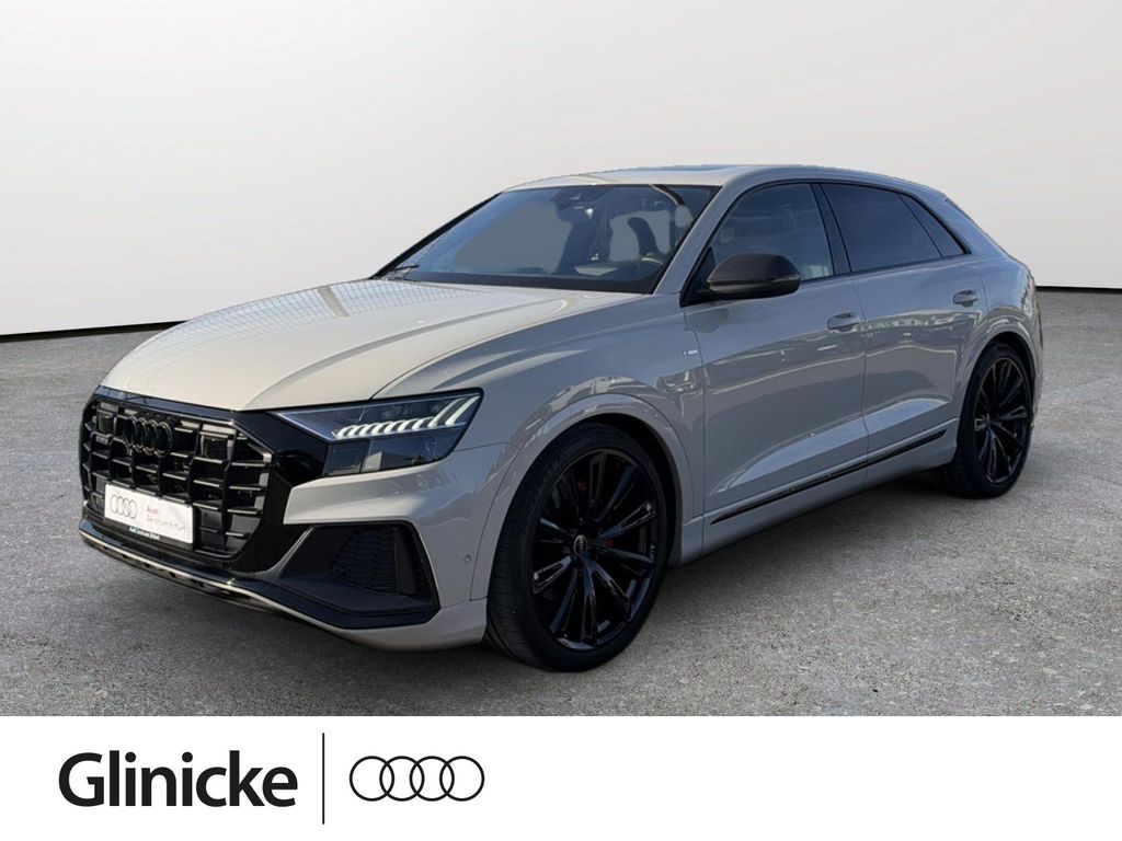 Image of Audi Q8
