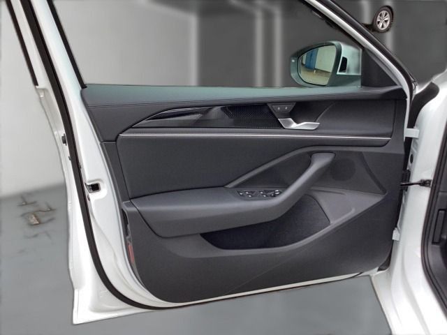 Volkswagen Passat Variant - Bild 8