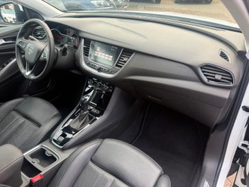 Opel Grandland (X) - 12