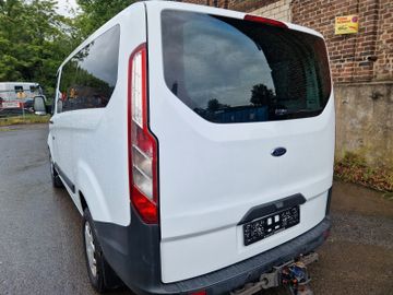 Ford Tourneo Custom - 7