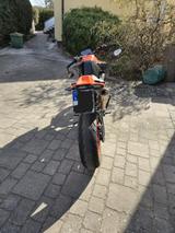 KTM 890 Duke GP - KTM 890 DUKE GP