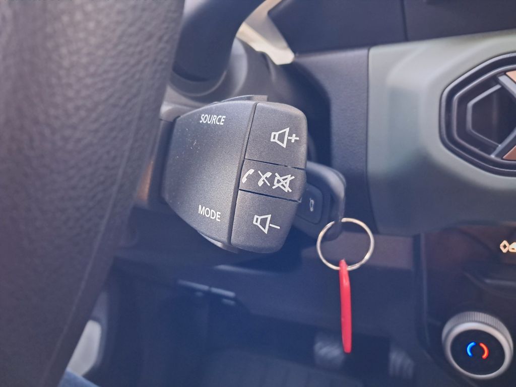 DACIA Spring Electric 65 Extreme Kamera Navi Parksens. - Bild 17