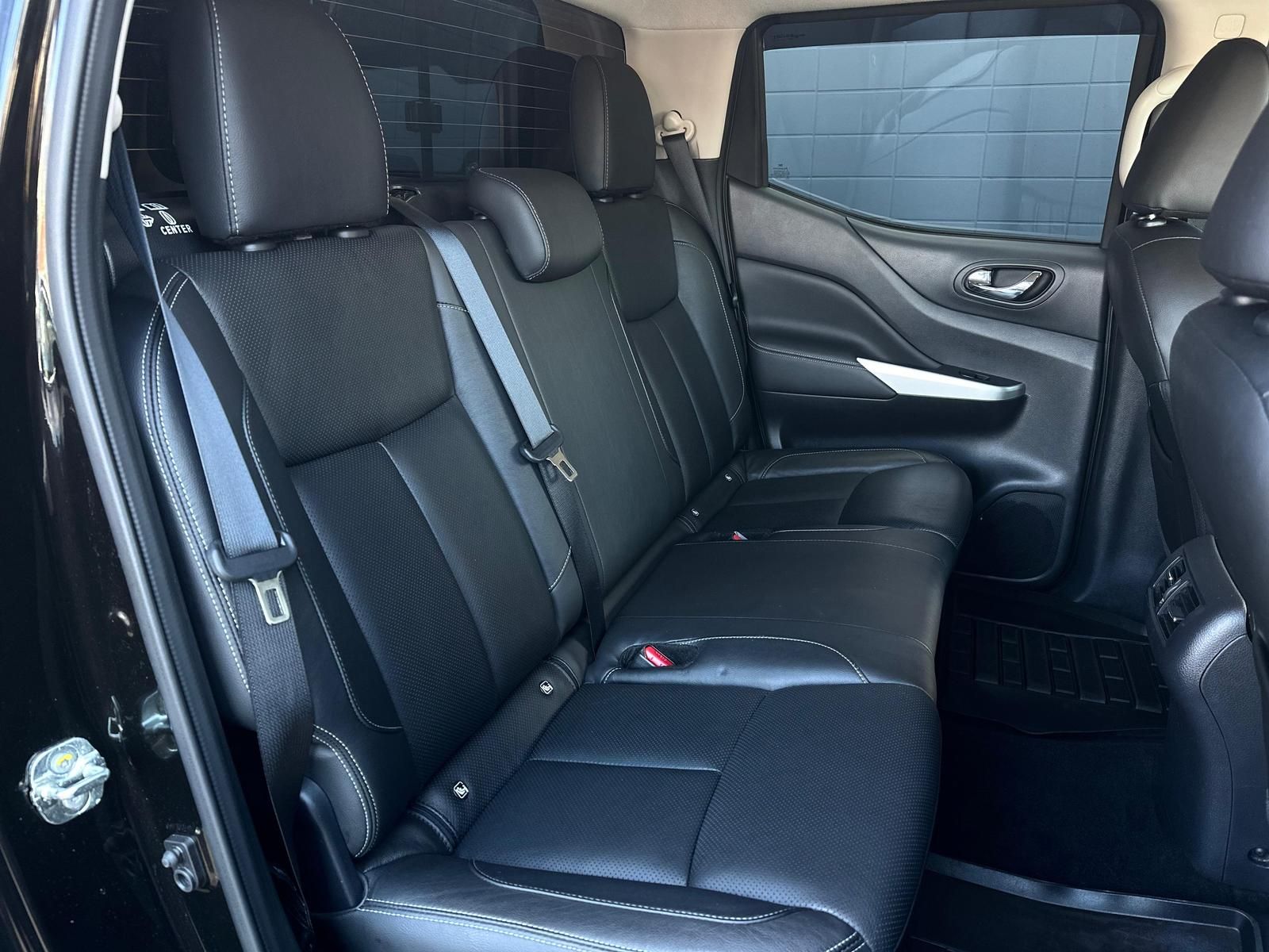 NISSAN Navara 2.3dCi TEKNA DOKA 4x4* LED#SHZ#AHK#NAVI - Image 17