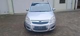 Opel opel zafira b 2009 1.9 motor 2200 Euro  TŰ... - Opel Zafira: Motor