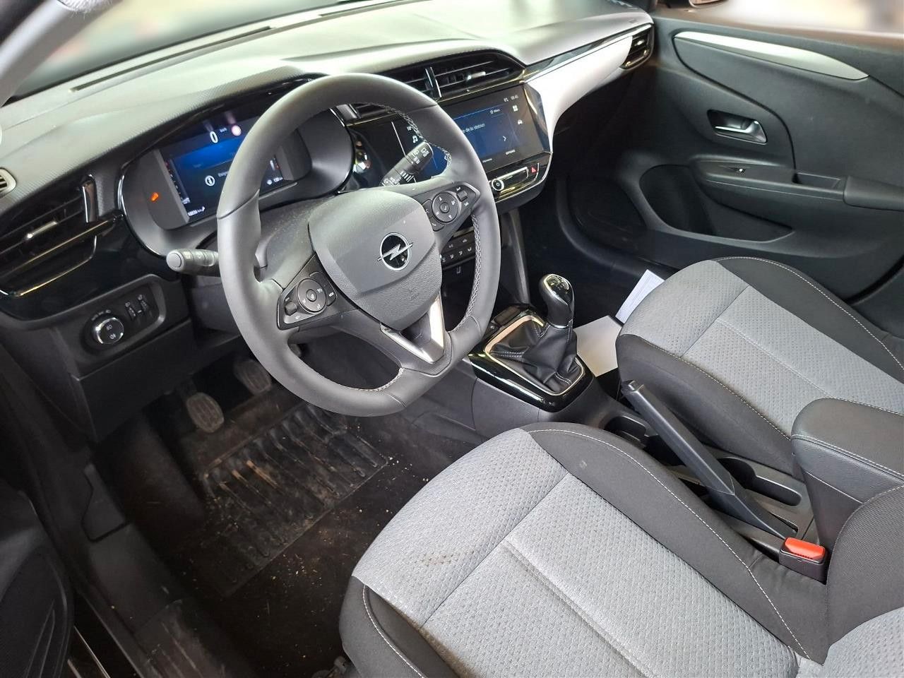 Fahrzeugabbildung Opel Corsa F 1.2 FACELIFT NAVI/LED/KAMERA/VIRTU./DAB+