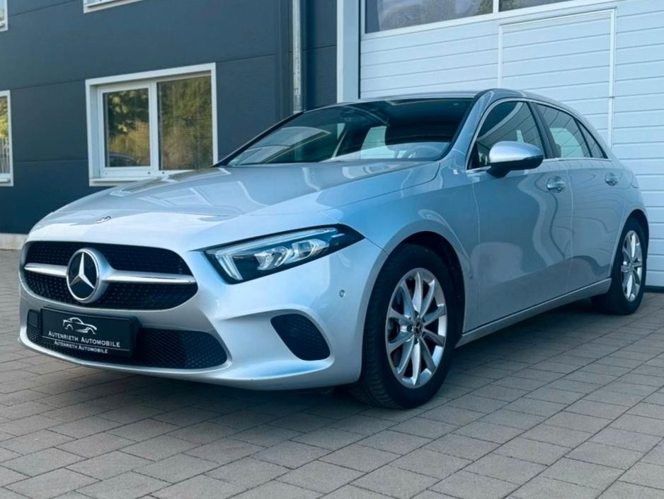 MERCEDES-BENZ A 220 SITZHEIZUNG/NAVI-PREMIUM/VIRTUAL COCKPIT