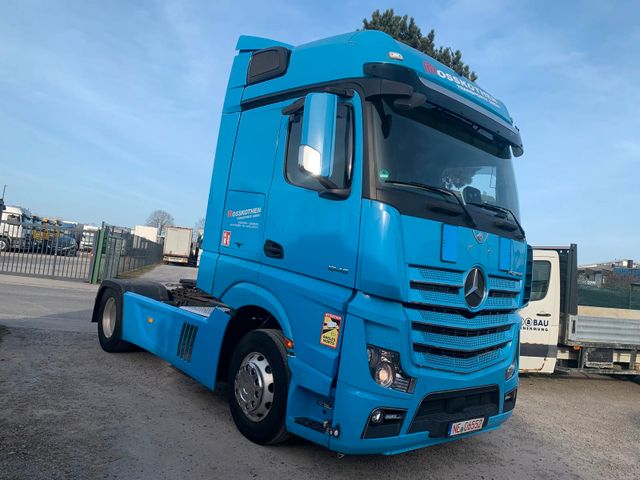 Mercedes-Benz ACTROS  Big Space 1853