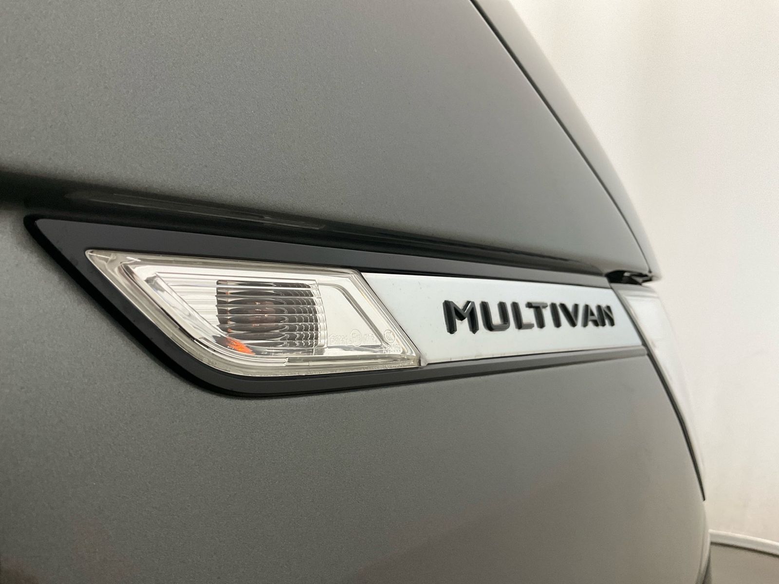 Volkswagen T6 Multivan - Bild 21