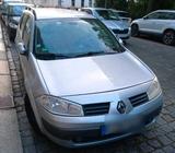 Renault 5 Kopfstützen, 5 Sitze,5 Türen, 5 Gang Ren... - Renault Megane aus 2005: Kombi