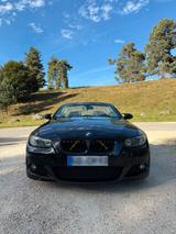 BMW Bmw 330d e93 M-Packet *SHZ* *Nav* Pdc* - BMW 330 aus 2008: 330d