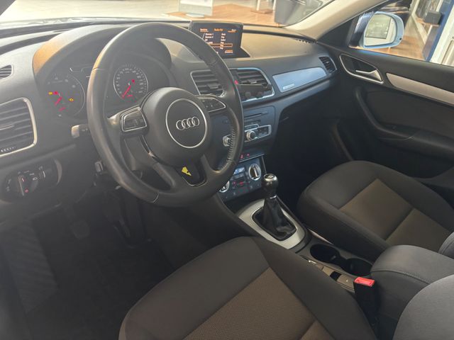 Q3 2.0 TFSI quattro *AHK*SH*Navi*PDC*