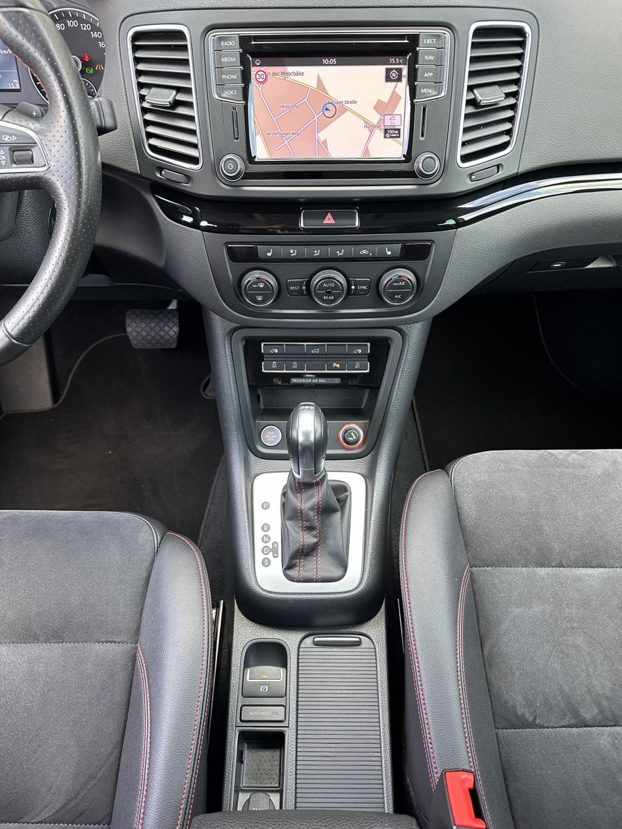 Fahrzeugabbildung SEAT Alhambra 2.0 TDI DSG 4D FR 7-Sitzer NAV+XEN+AHK