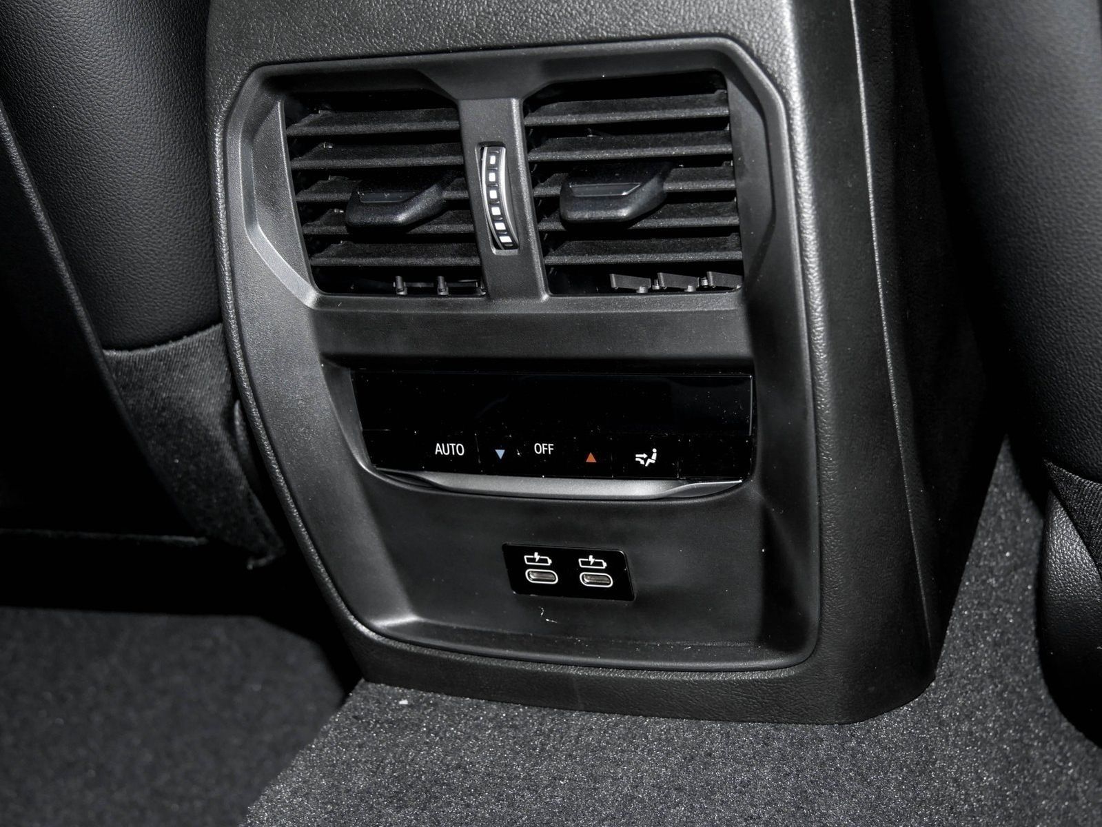 BMW 330 - Bild 13