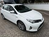 Toyota Auris Hybrid | Gute Ausstattung | TÜV - Toyota Auris Gebrauchtwagen in München