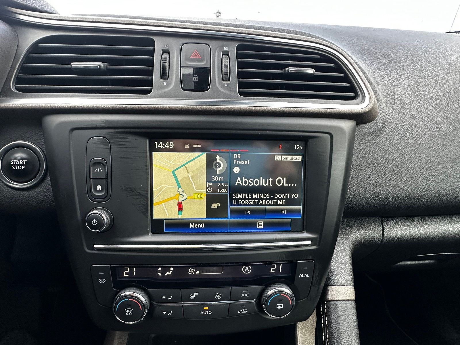 Fahrzeugabbildung Renault Kadjar Teilleder Navi