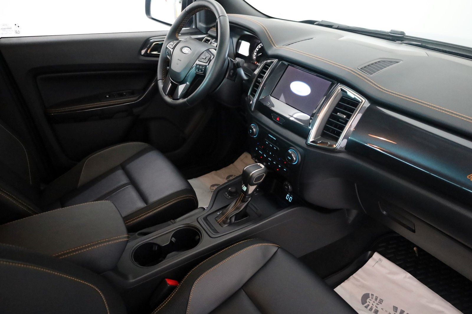 Fahrzeugabbildung Ford Ranger Wildtrak ,Leder,Navi,ACC,Rollo el.,AHK+WR