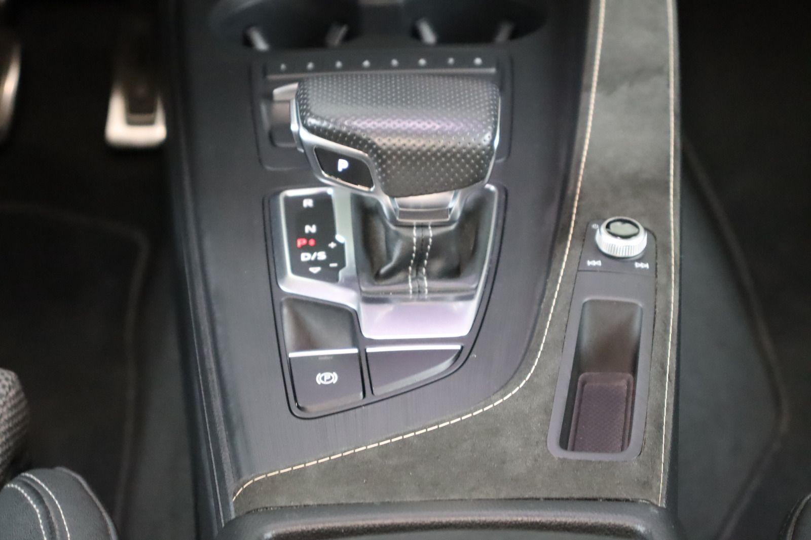 Fahrzeugabbildung Audi A5 Sportback 3.0 TDI S-line